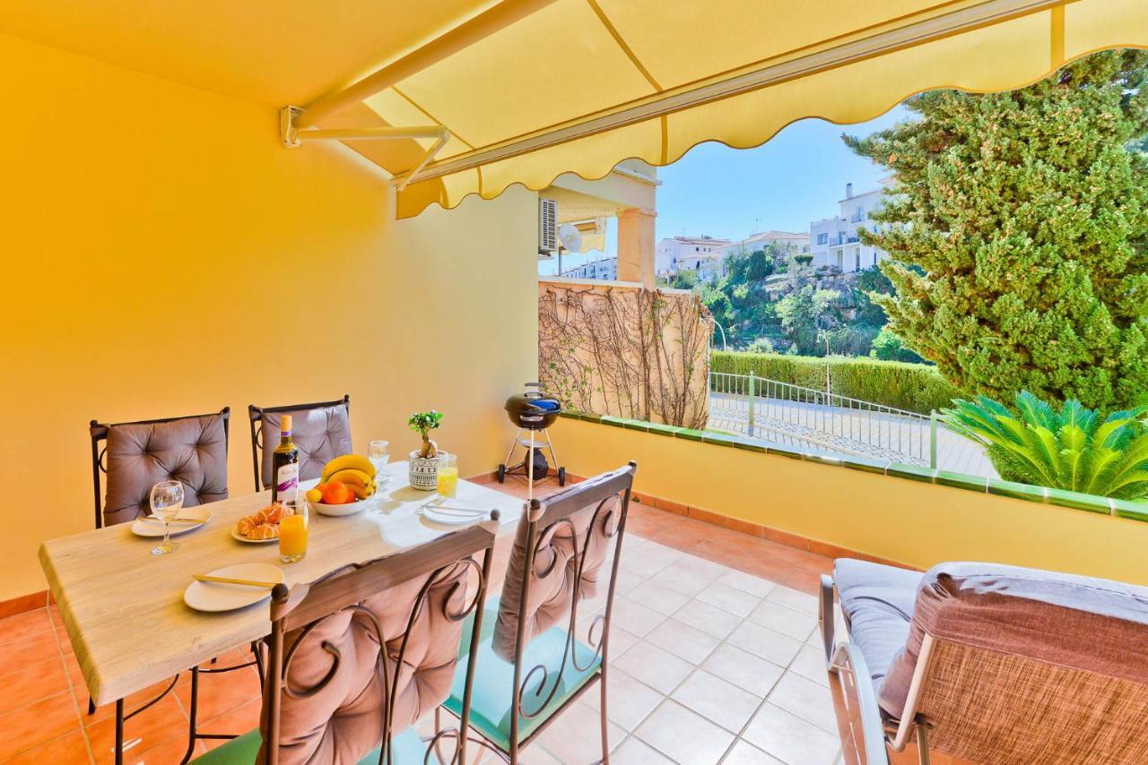 Refurbished 2-Bed Apartment Burriana Beach. Nerja Eksteriør billede